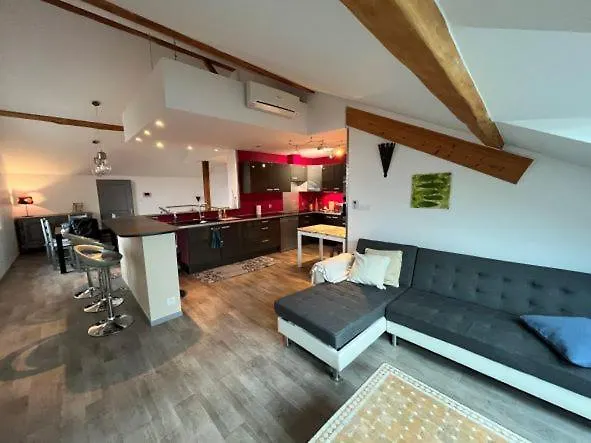 Ferienwohnung Superbe Loft Saint-Gaudens  Apartment Saint-Gaudens (Haute-Garonne)